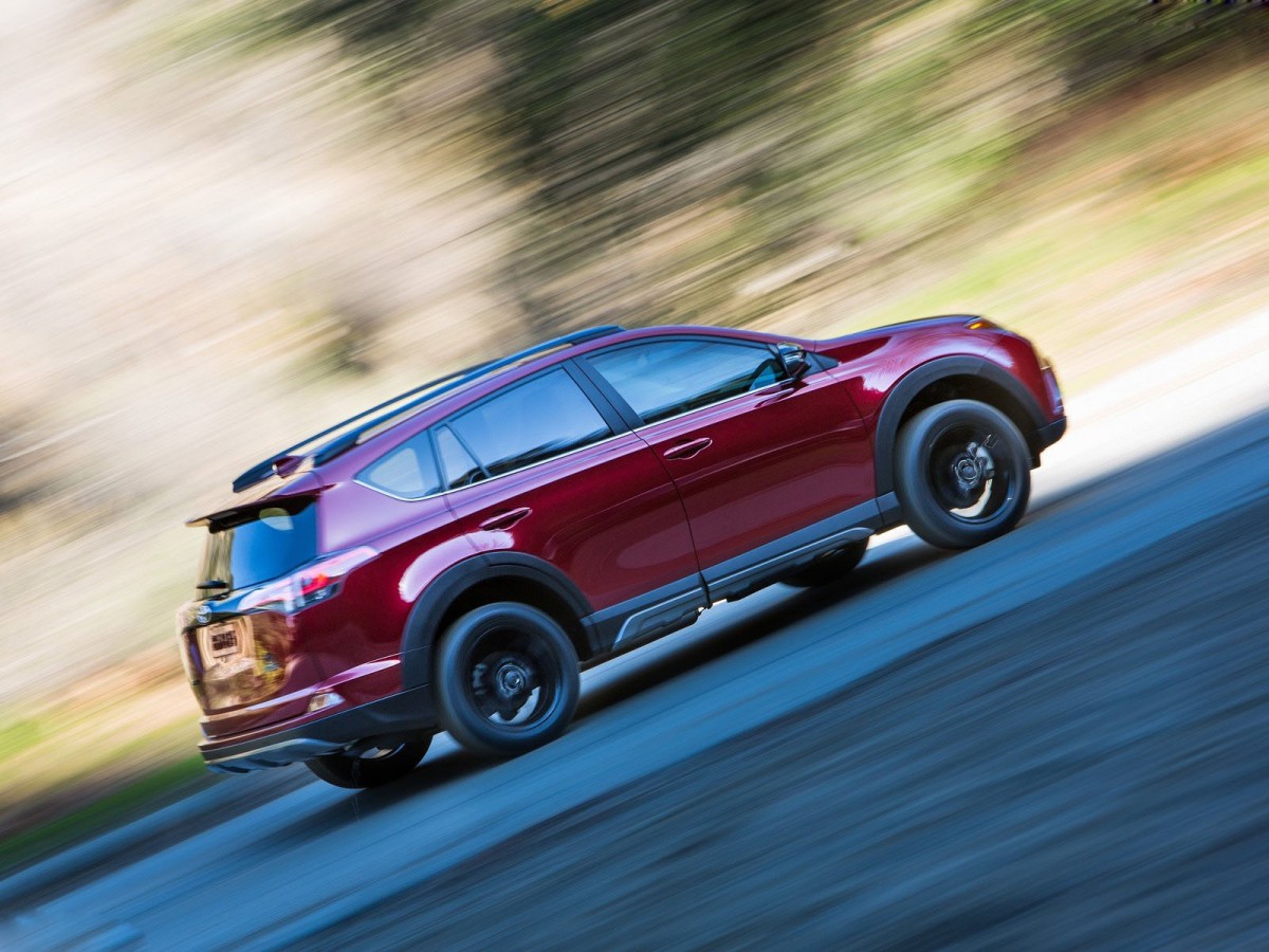 RAV4ͼƬֽ