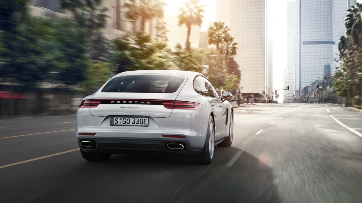 ʱPanamera 4 E-HybridͼƬ