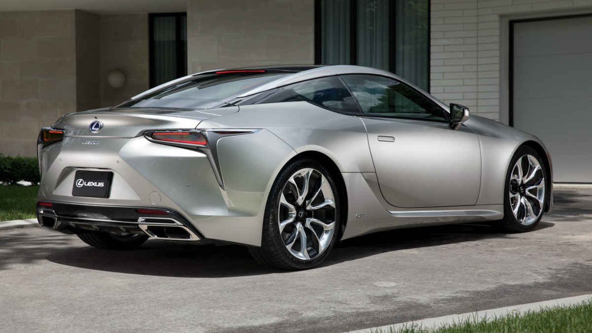׿˹LC500h GTܳͼƬ