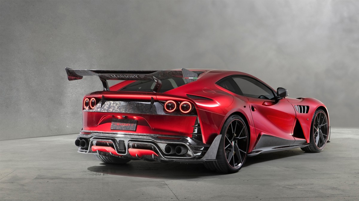 2018 Mansory Ferrari  812 Superfast Stalloneܳ