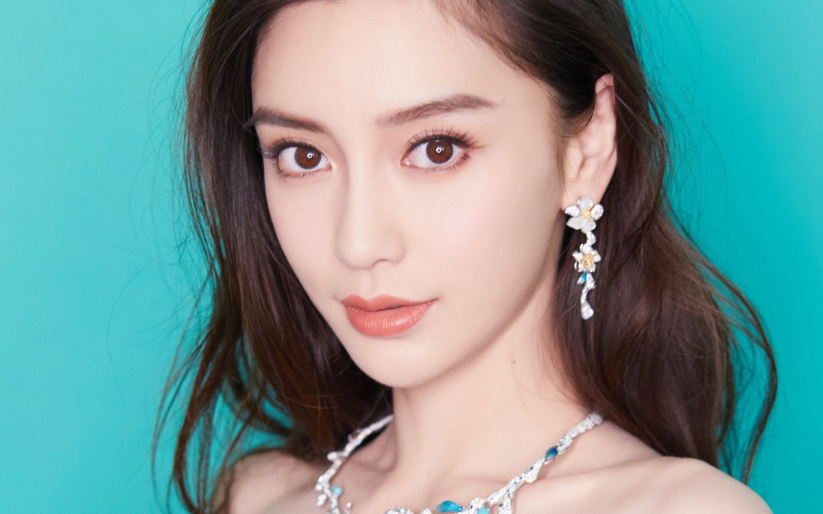 ԸŮangelababyֽ