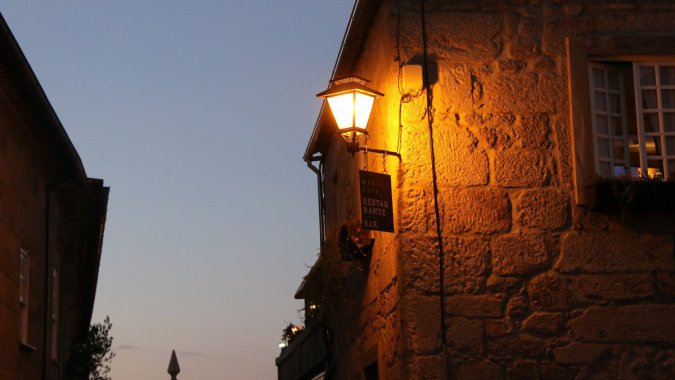 �ֵ������ݣ��ڵƣ�2022�����壬����ͼƬ