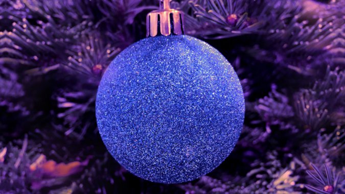 ��ɫ��ʥ����װ�Σ���2022��4K��������ͼƬ