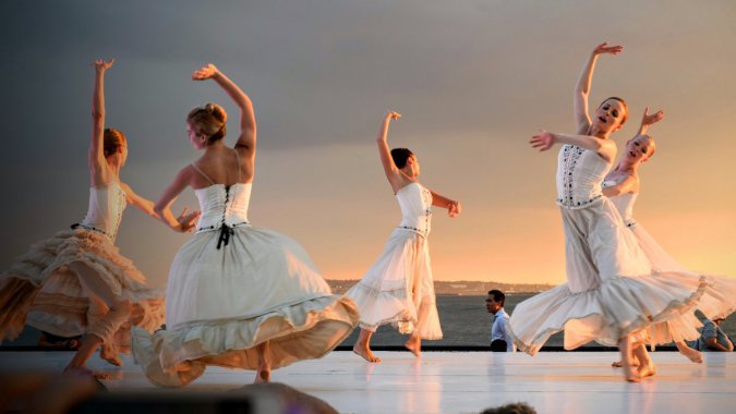 ��Ů�����⣬��̨�����ݣ�2022,4K����Ʒ��ͼƬ