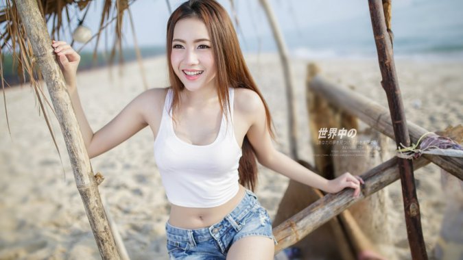 죬ɰ£ԸУɳ̲ŮͼƬ