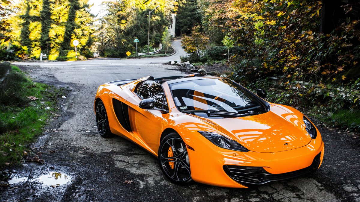 MP4-12C ܳ4KͼƬ