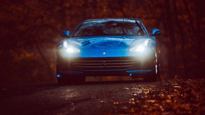 ��ɫ������GTC4Lusso TͼƬ
