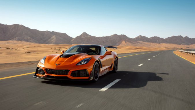 2022ѩ˶άأZR1HDͼƬ