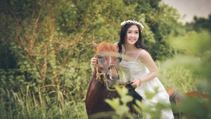 ,,ɫȹӵŮ,,4kŮͼƬ