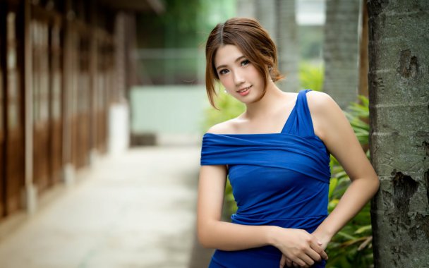 ��ɫ����ȹ��Ůģ��4KͼƬ