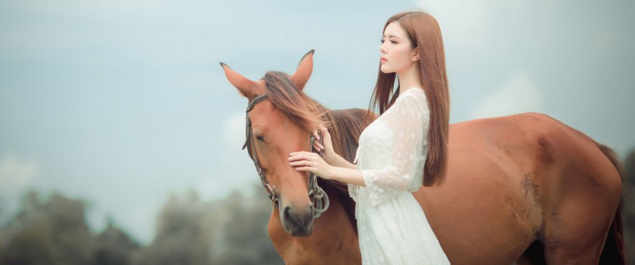 ����ɫȹ��Ů������Ψ����ŮͼƬ