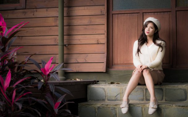 ����ǰ�İ�ë����ŮͼƬ