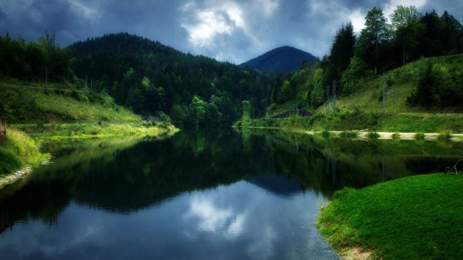 ƻ µ άҲɲ³˸ˮ4K羰ͼƬ