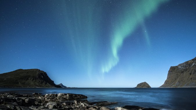 ���������������ϣ���ɫ������ͼƬ