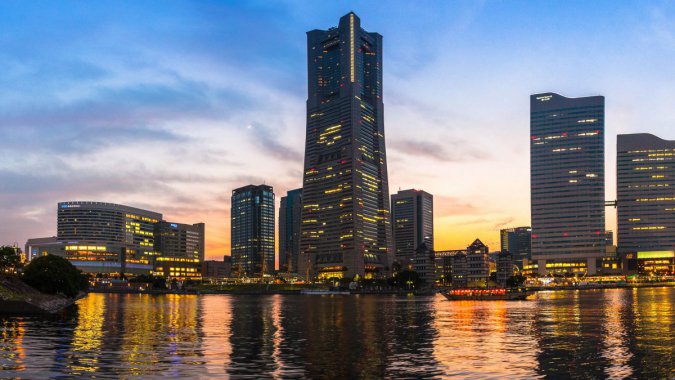 �ձ�������У����������䣬�羰ͼƬ