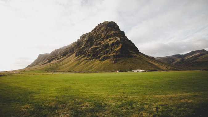 ��ԭ�ϵĸ�ɽͼƬ