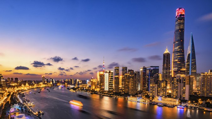 �������У��Ϻ���½���죬���ֽ����ƻ�ͼƬ