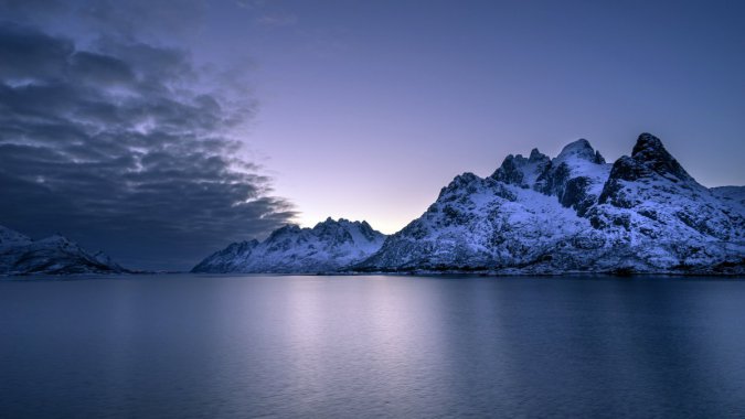 ���죬ѩɽ��ƽ�������󣬵�ƽ��ͼƬ