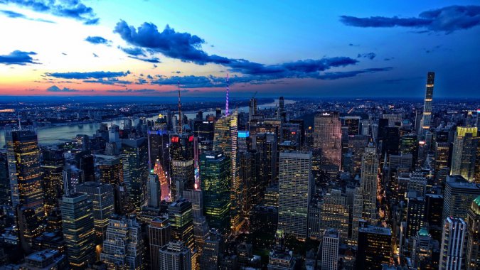 �����٣�Ħ���¥���ƻ裬���У���ӰͼƬ