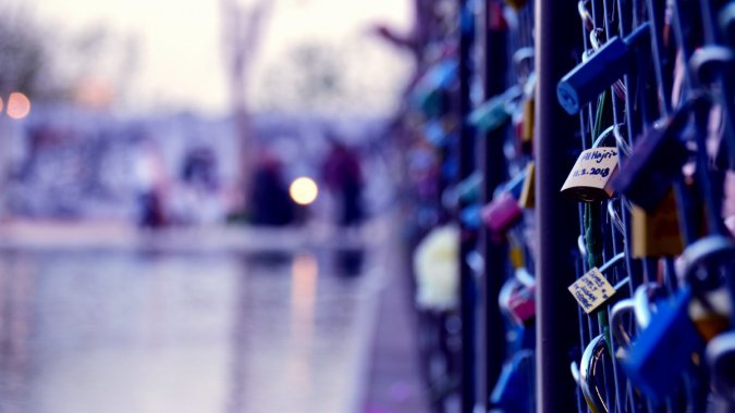 ���У�Χ������������������4K HDͼƬ