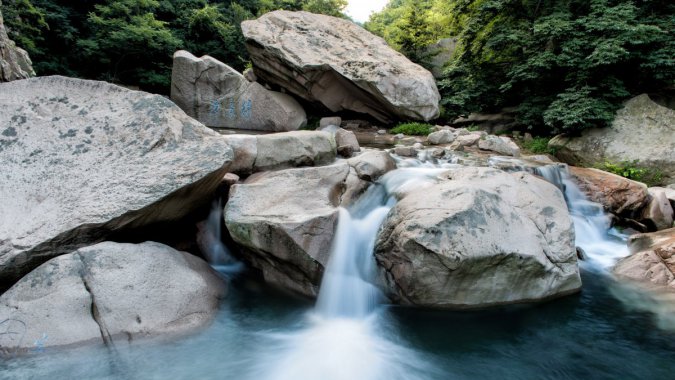 ��ɽ��ɭ�֣��糿���ӣ�ʯͼƬ