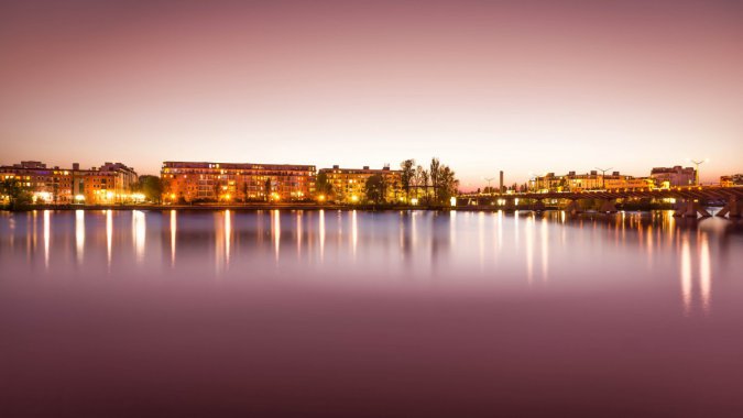 ŷ�ޣ�С�����������ˣ��羰������ͼƬ