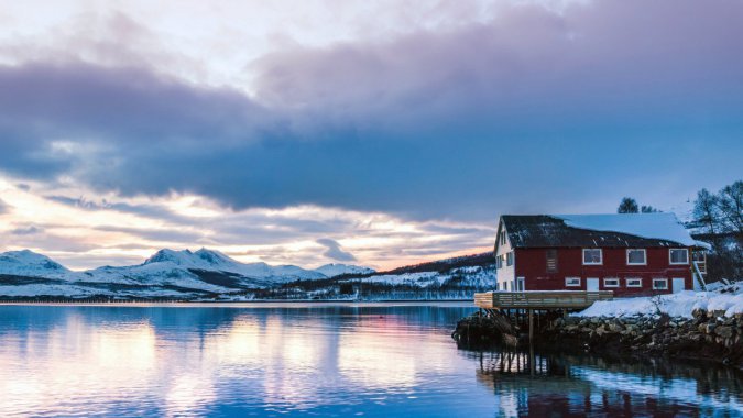 ����������ѩ��ɽ����ͼƬ