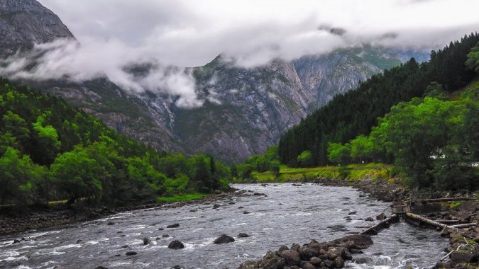 �չ⣬������ɭ�֣�ɽ��������ͼƬ