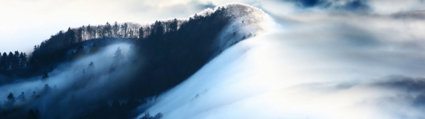 �����������ֵĸ�ɽͼƬ