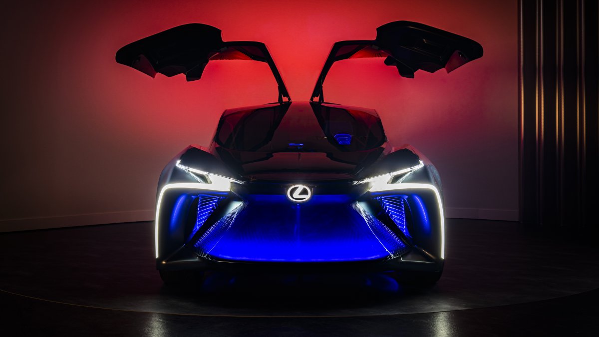 2020׿˹LF-30 ElectrifiedͼƬ