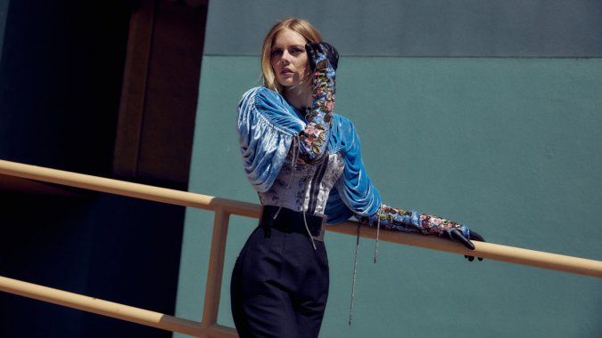 ������������ά��(Samara Weaving)ͼƬ