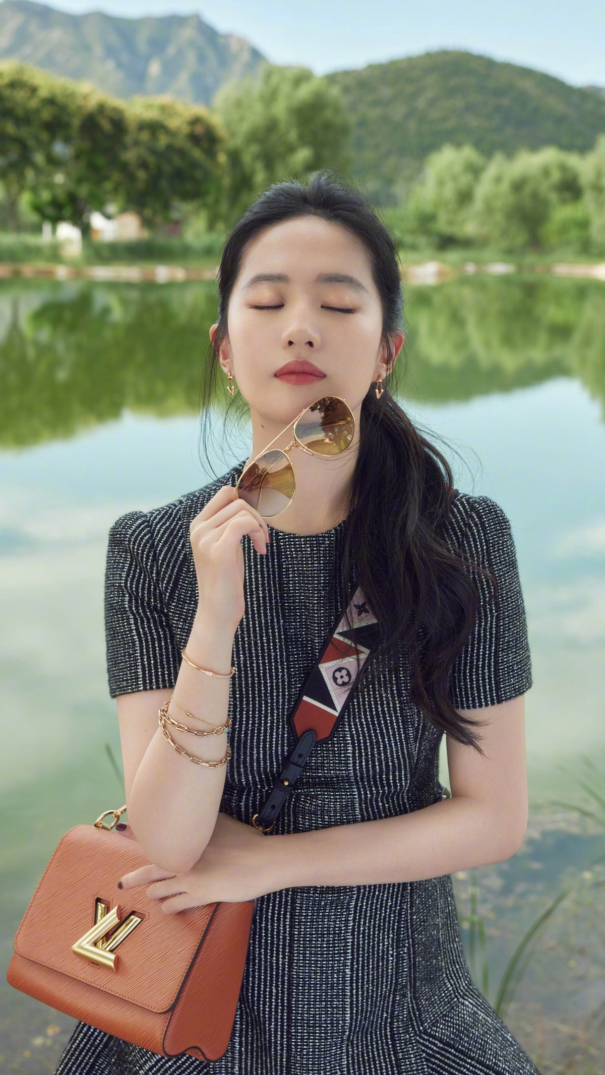   ɫ 4kֻֽͼƬ