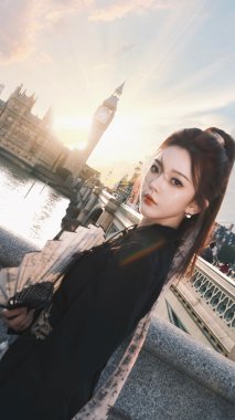 ʮ ŷ Ů4KֻֽͼƬͼƬ