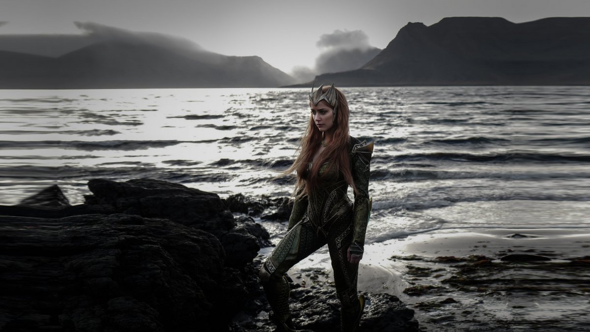  amber heard queen meraͼƬ