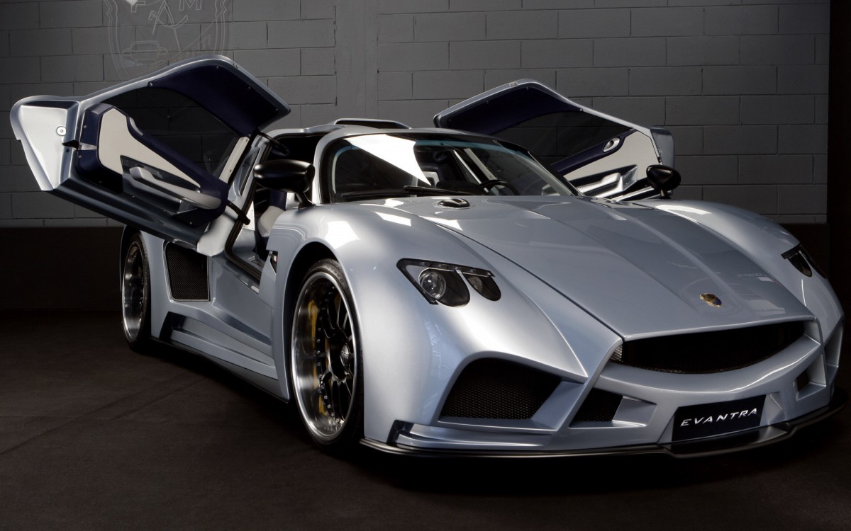 Mazzanti Evantra V8ֽܳ