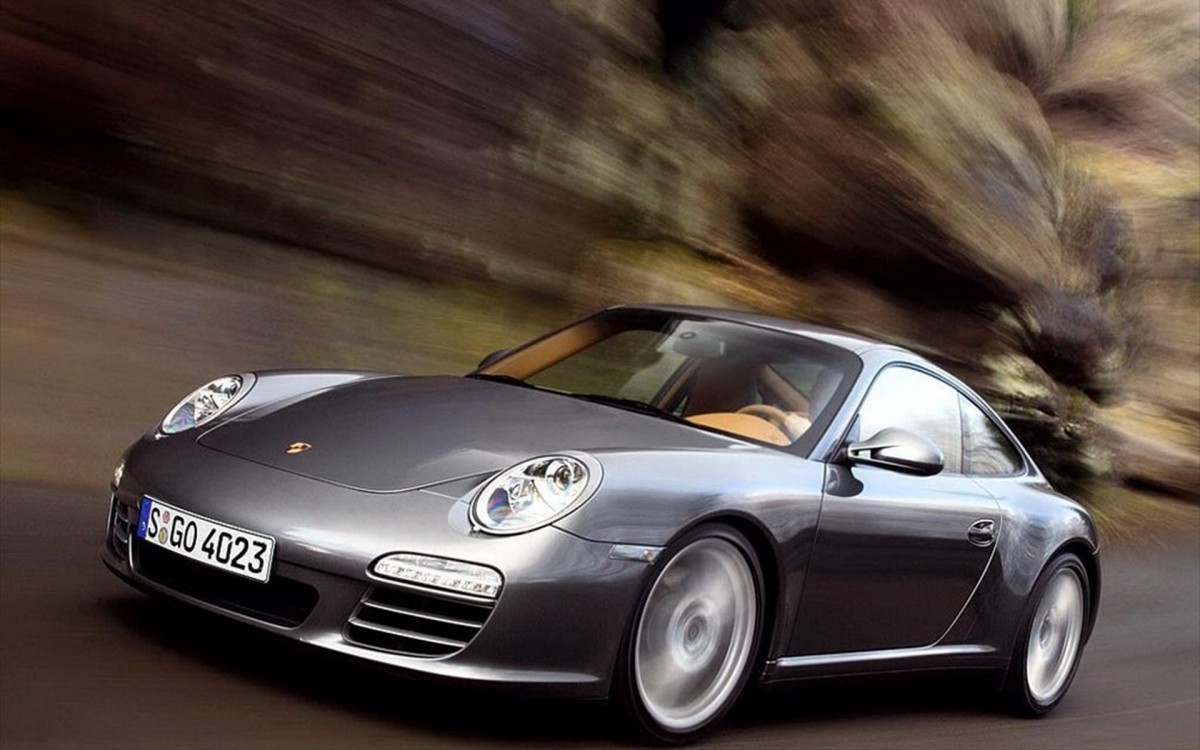 ʱPanamera 911 Carrera˫