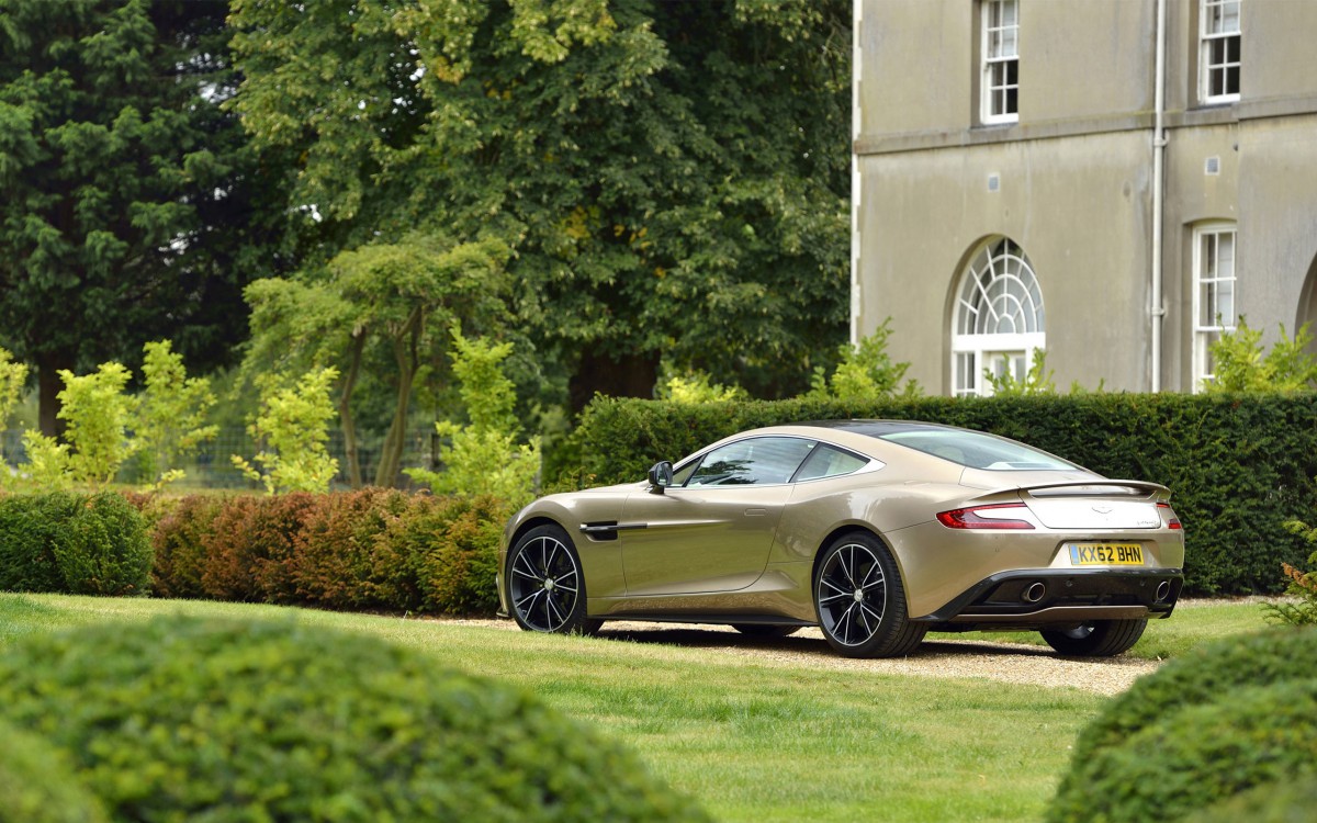 2013˹١AM 310 Vanquishܳ()