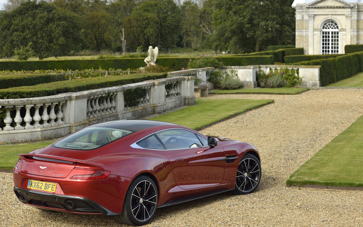 2013˹١AM 310 Vanquishܳ()