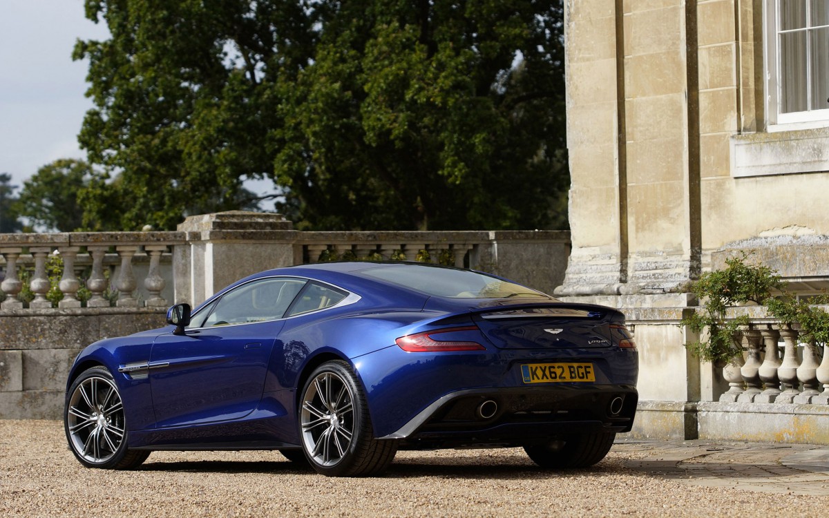 2013˹١AM 310 Vanquishܳ()