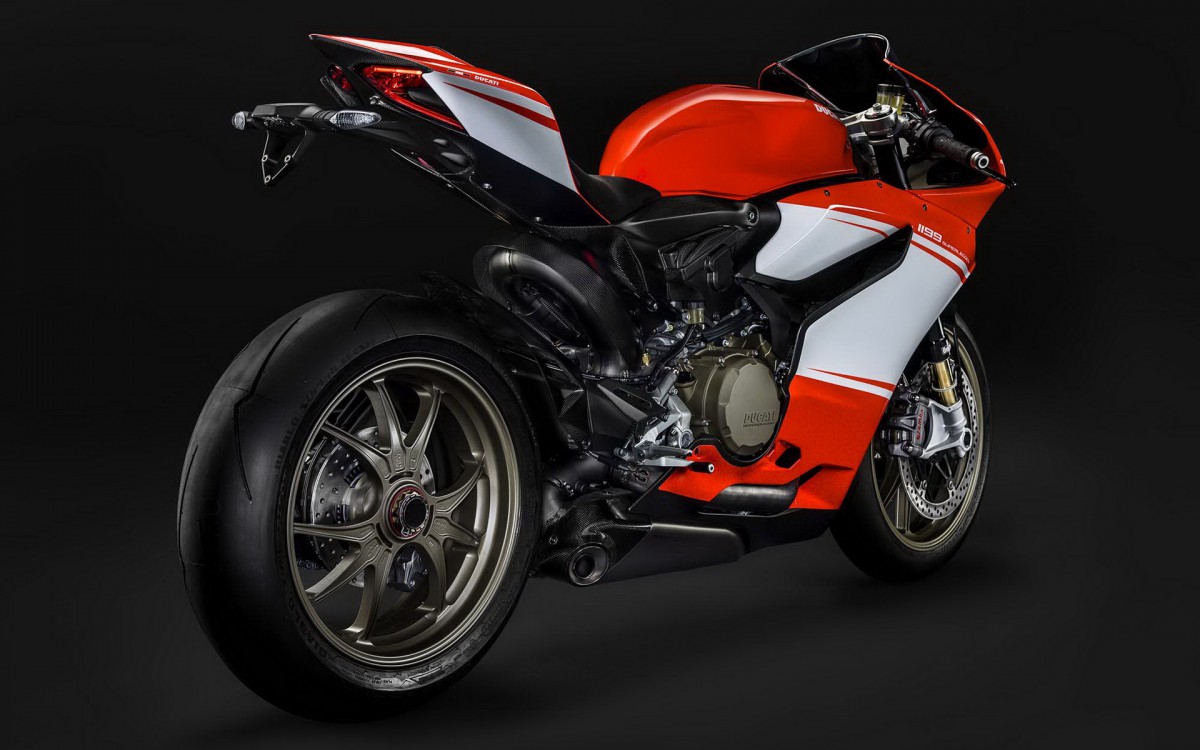 Ducati ſ 1199 Superleggera