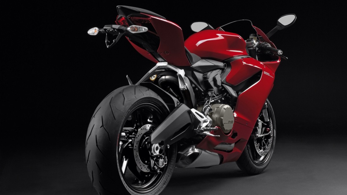 2014ſ899 PanigaleĦг