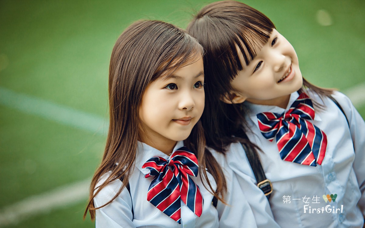 first girlֽ