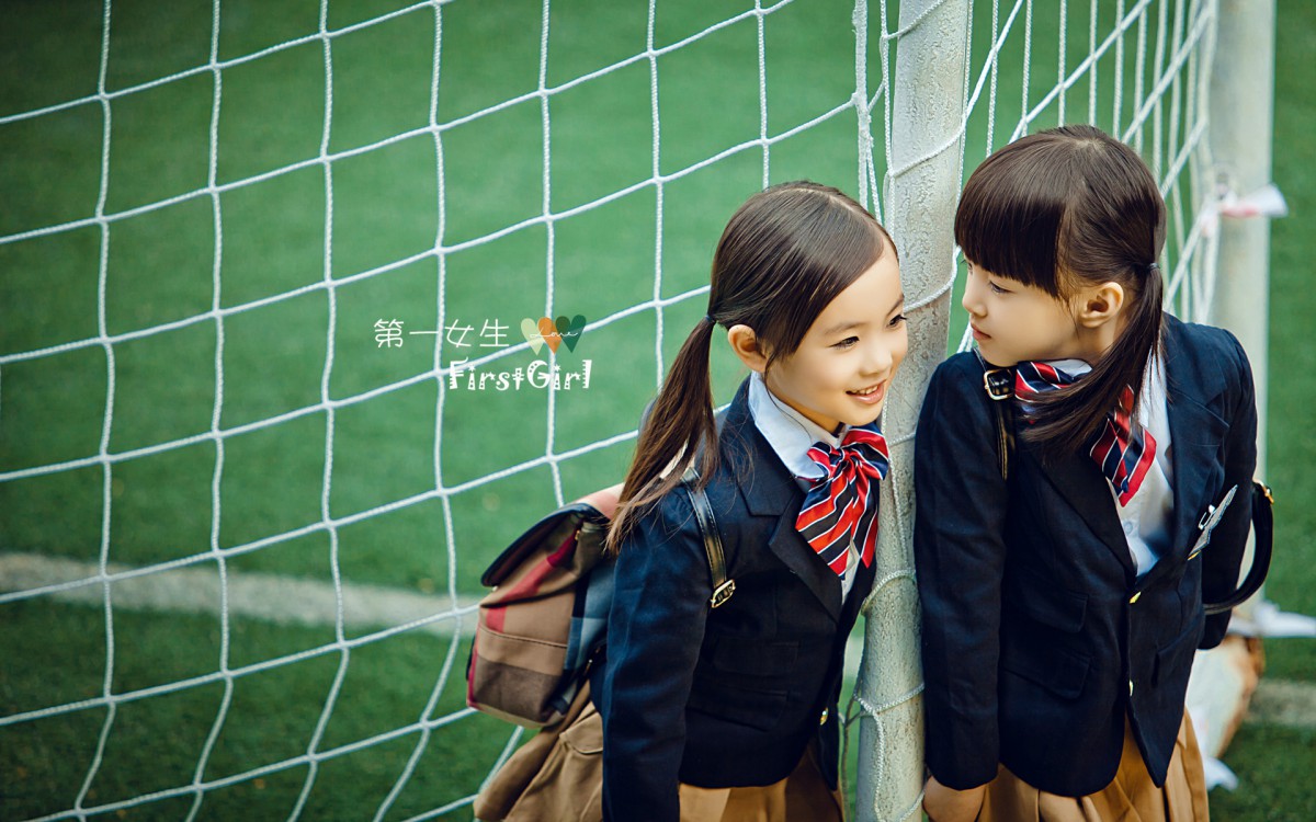 first girlֽ
