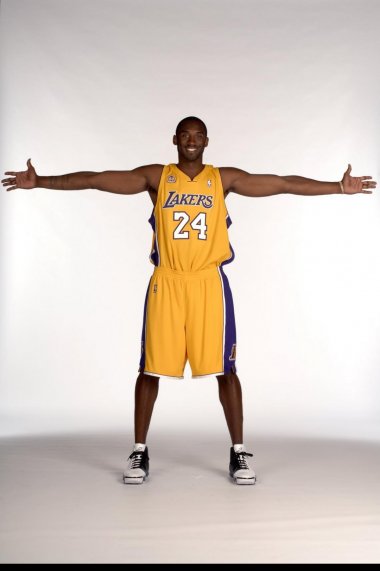 NBA˶ӿƱȡKobeչչʾ