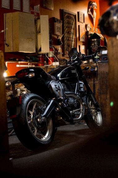 ſ2017-Ducati-Scrambler