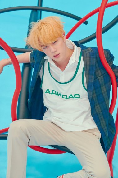 Ž˶ Jinǧ