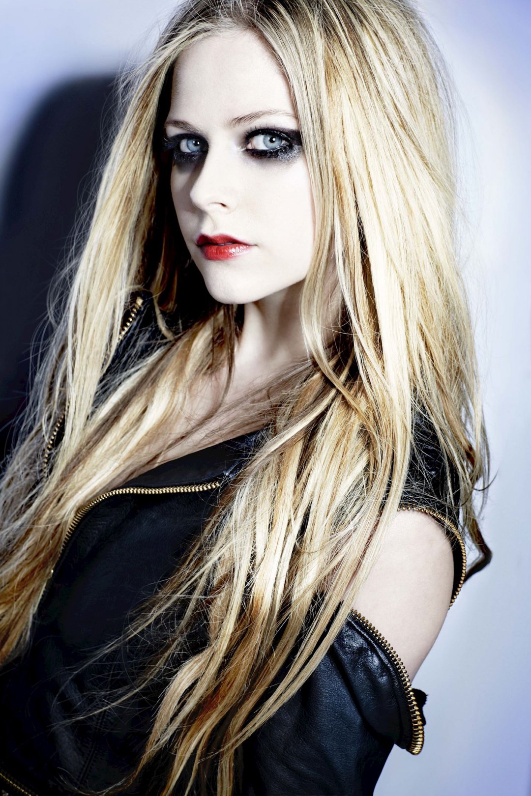 ޱAvril Lavigne31