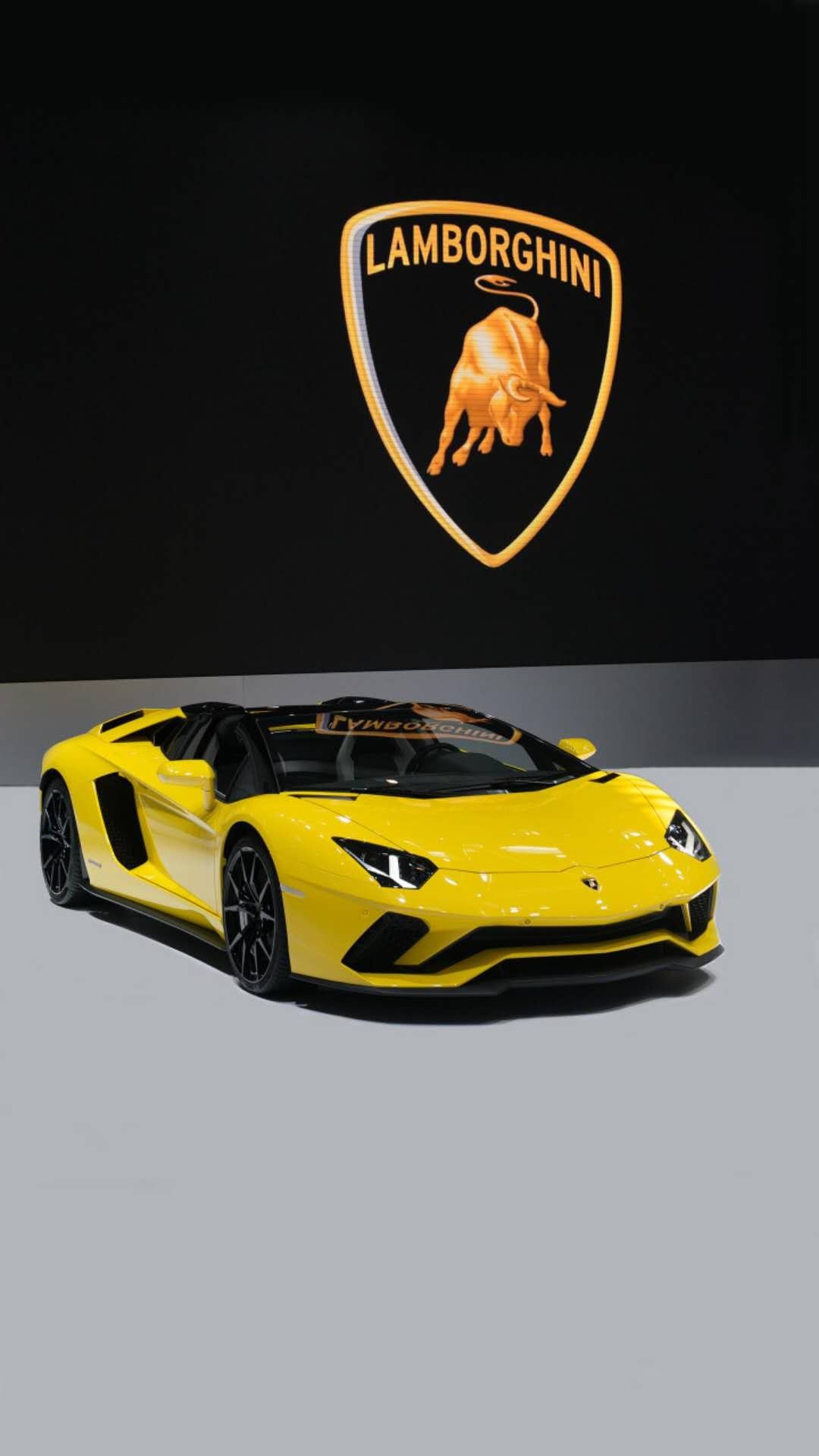 Aventador S