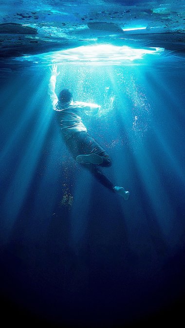 ܵ Breakthrough (2019)