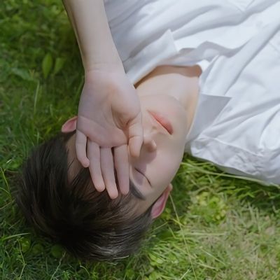 ͷ